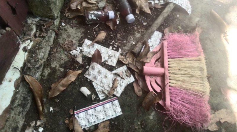 Limbah Medis Ditemukan Berserakan di Desa Menanti Selatan