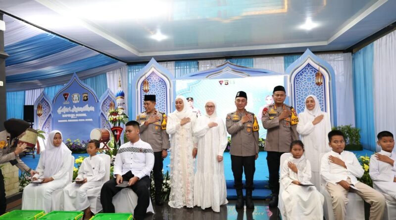 Kapolda Sumsel Puji Dedikasi Brimob: Jaga Kamtibmas hingga Bantu Korban Bencana di Sumatera