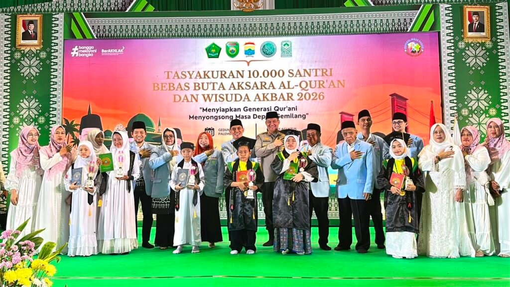 Polda Sumsel Dorong Pembinaan Generasi Muda melalui Wisuda Akbar 10.000 Santri